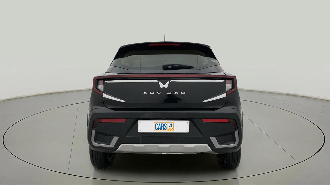 2024 Mahindra XUV 3XO AX5 1.5 Turbo Diesel, Diesel, Manual, 11,772 km, Back/Rear