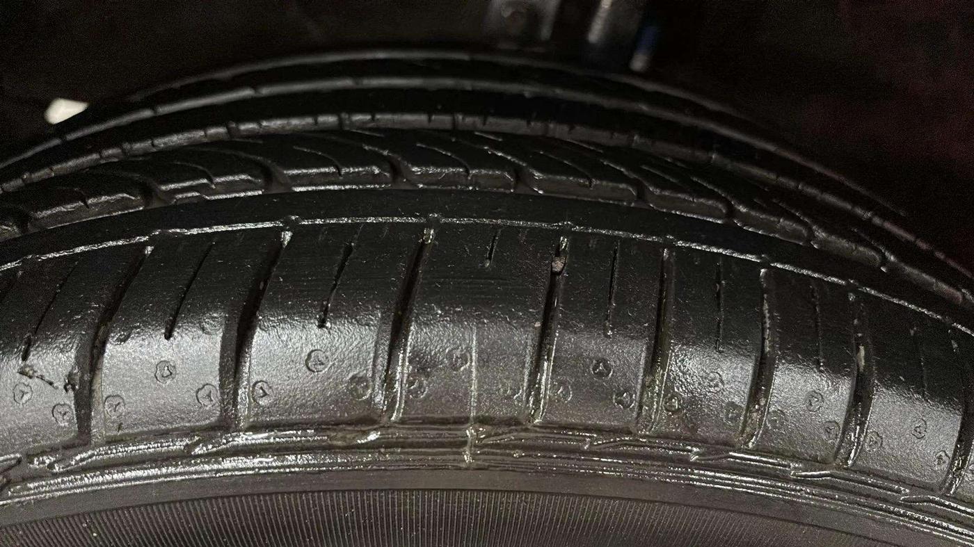 2017 Maruti Baleno ZETA PETROL 1.2, Petrol, Manual, 39,052 km, Left Rear Tyre Tread