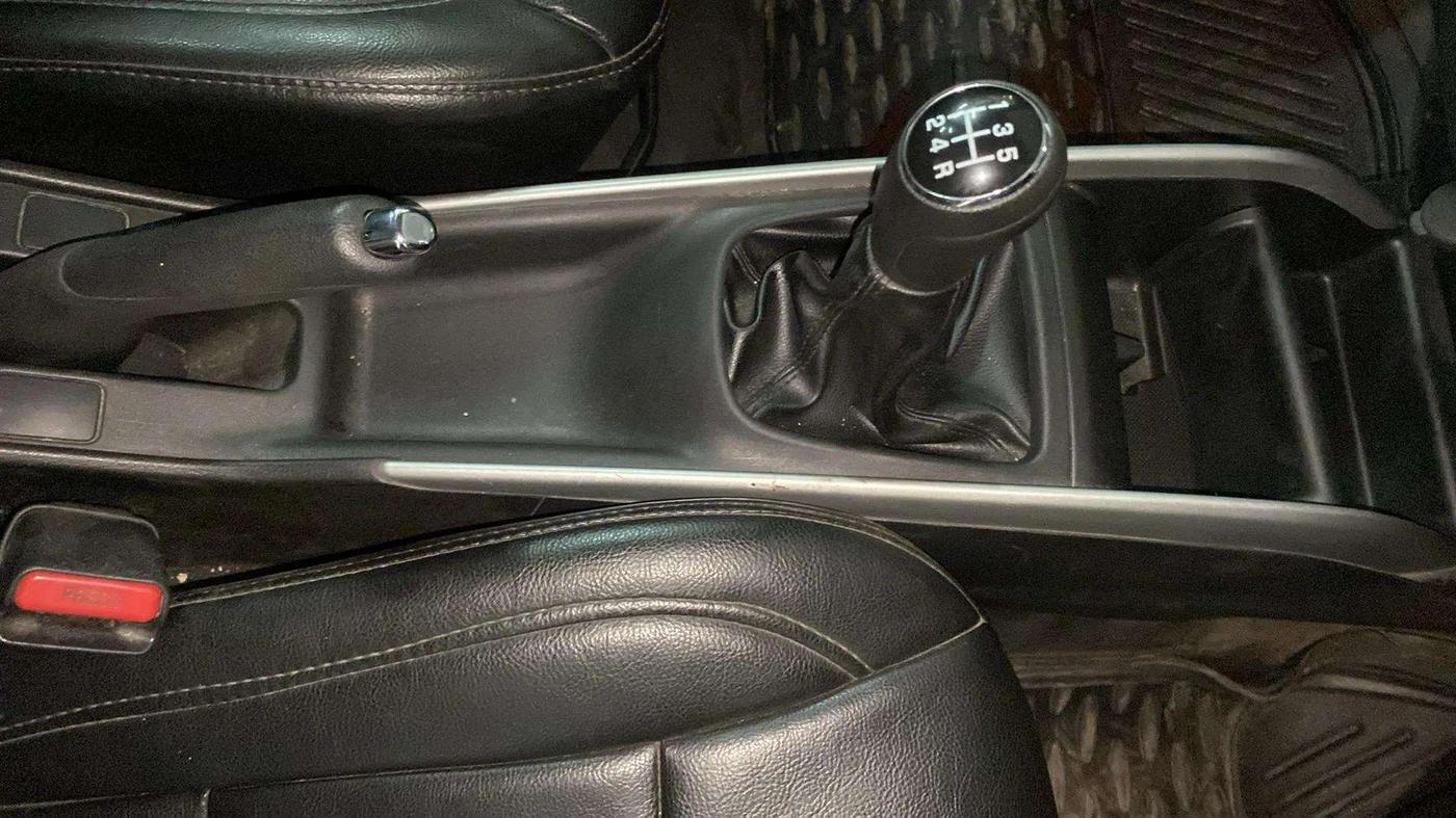 2017 Maruti Baleno ZETA PETROL 1.2, Petrol, Manual, 39,052 km, Gear Lever