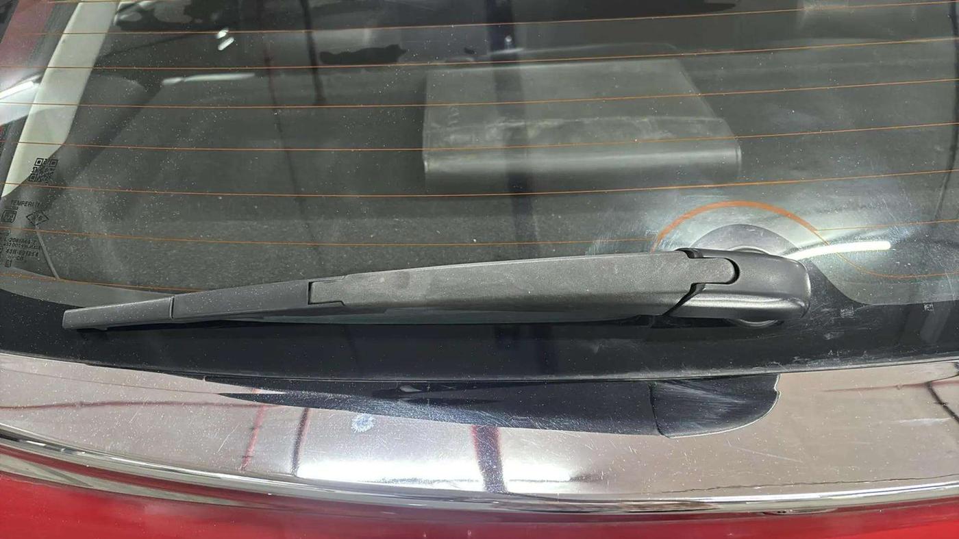 2017 Maruti Baleno ZETA PETROL 1.2, Petrol, Manual, 39,052 km, Rear Wiper