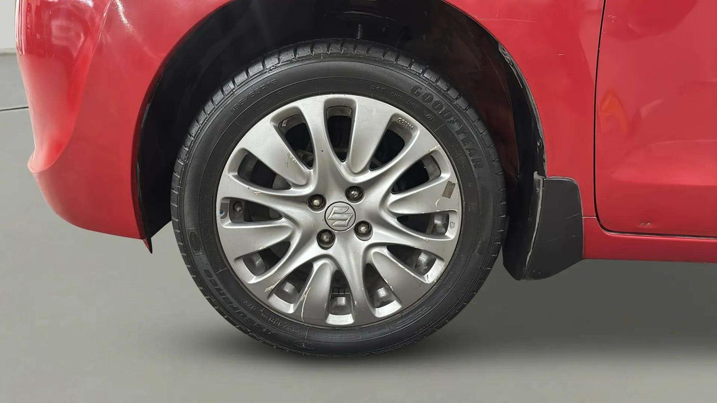 2017 Maruti Baleno ZETA PETROL 1.2, Petrol, Manual, 39,052 km, Left Front Wheel