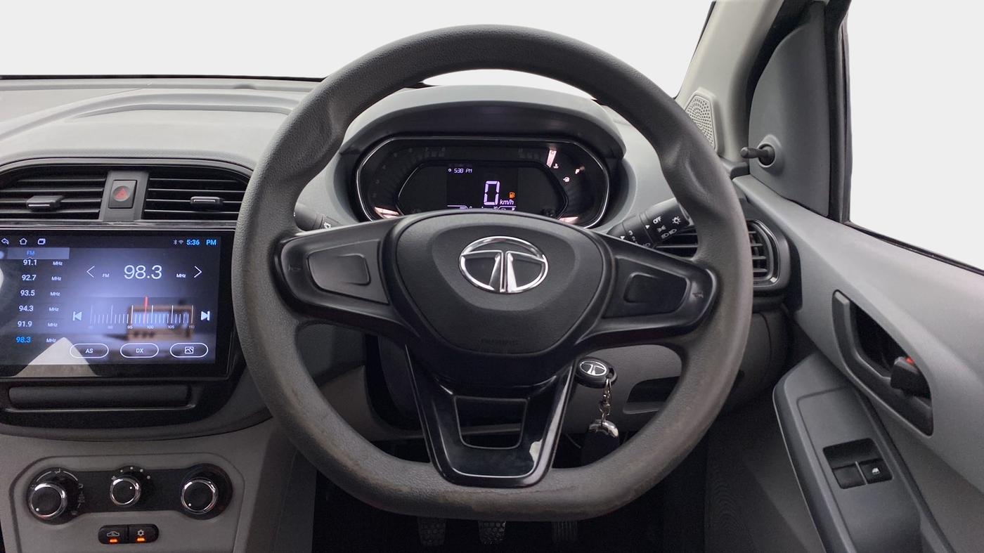 2023 Tata TIGOR XE PETROL, Petrol, Manual, 33,486 km, Steering Wheel Close Up