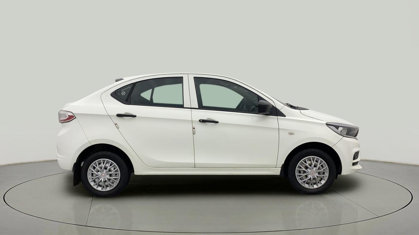 2023 Tata TIGOR XE PETROL, Petrol, Manual, 33,486 km, Right Side View