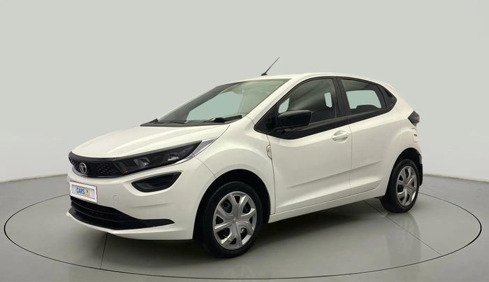 2022 Tata ALTROZ XM PLUS PETROL, Petrol, Manual, 13,847 km, Left Front Diagonal