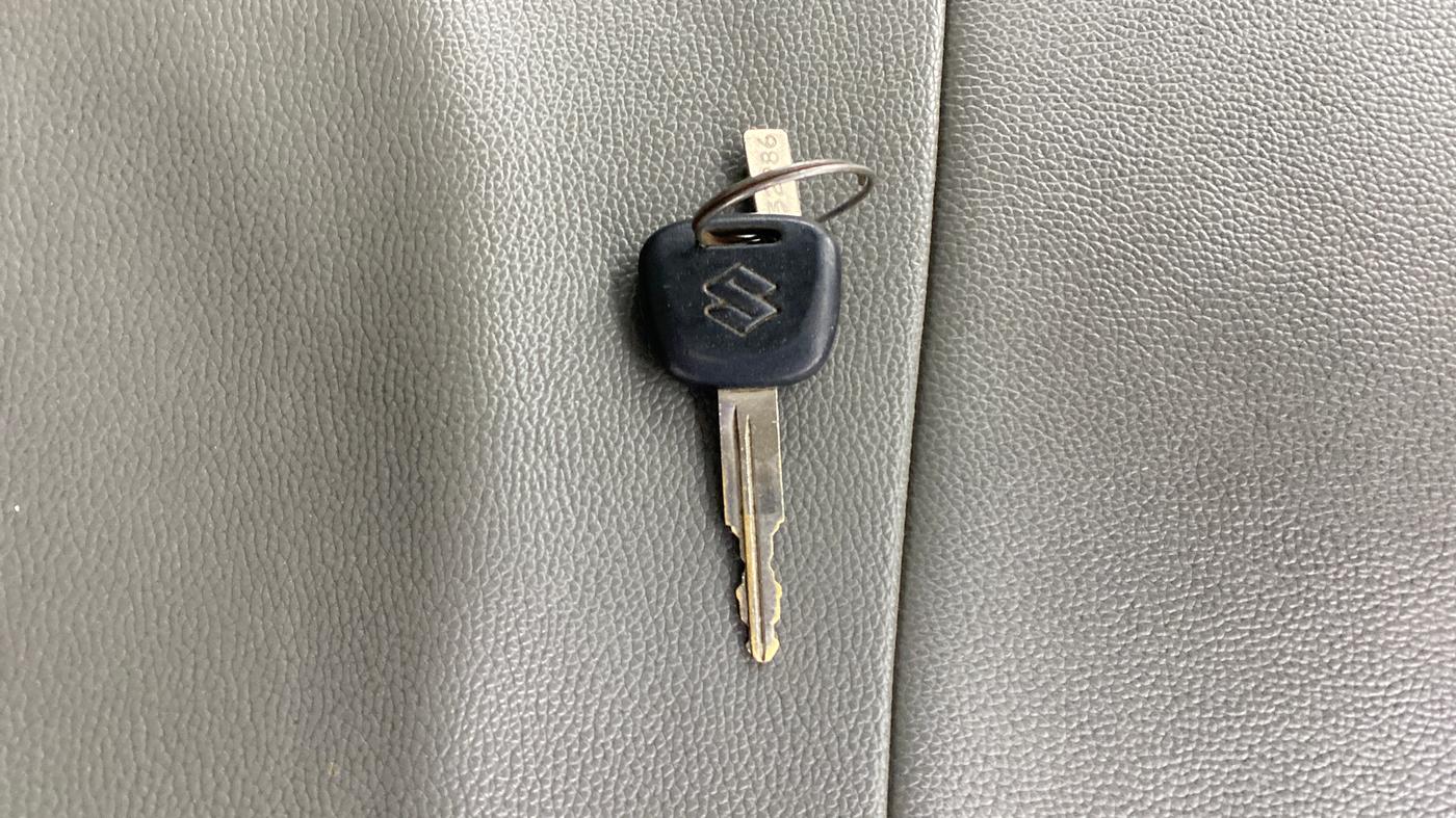 2021 Maruti Eeco 7 STR, Petrol, Manual, 78,429 km, Key Close Up