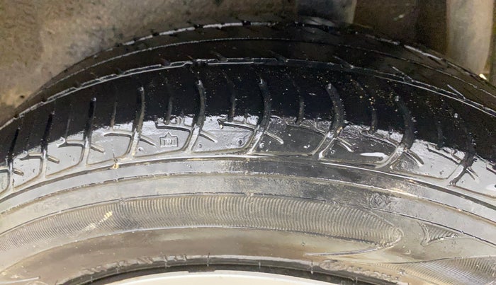 2017 Maruti Celerio VXI, Petrol, Manual, 37,818 km, Left Rear Tyre Tread