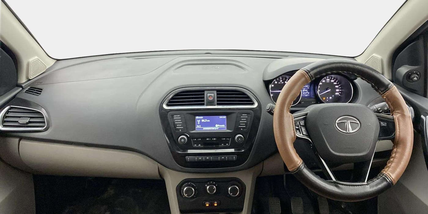 2018 Tata Tiago XZ PETROL, Petrol, Manual, 41,475 km, Dashboard