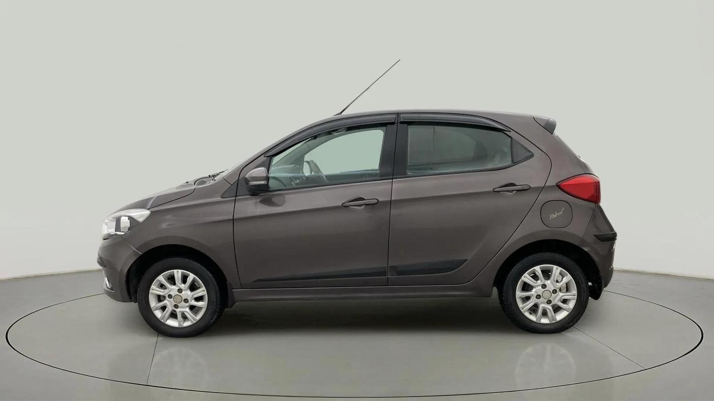 2018 Tata Tiago XZ PETROL, Petrol, Manual, 41,475 km, Left Side