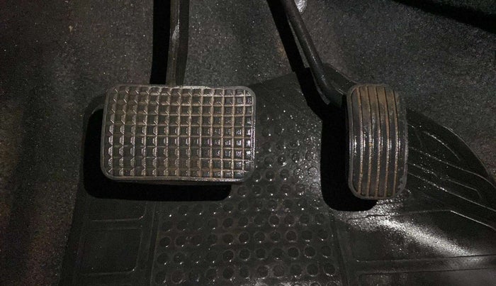 2017 Tata Tiago XZA PETROL, Petrol, Automatic, 75,267 km, Pedals