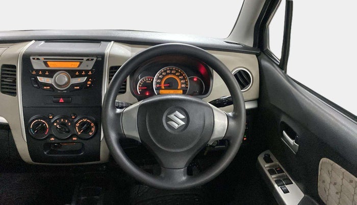 2016 Maruti Wagon R 1.0 VXI, CNG, Manual, 39,976 km, Steering Wheel Close Up