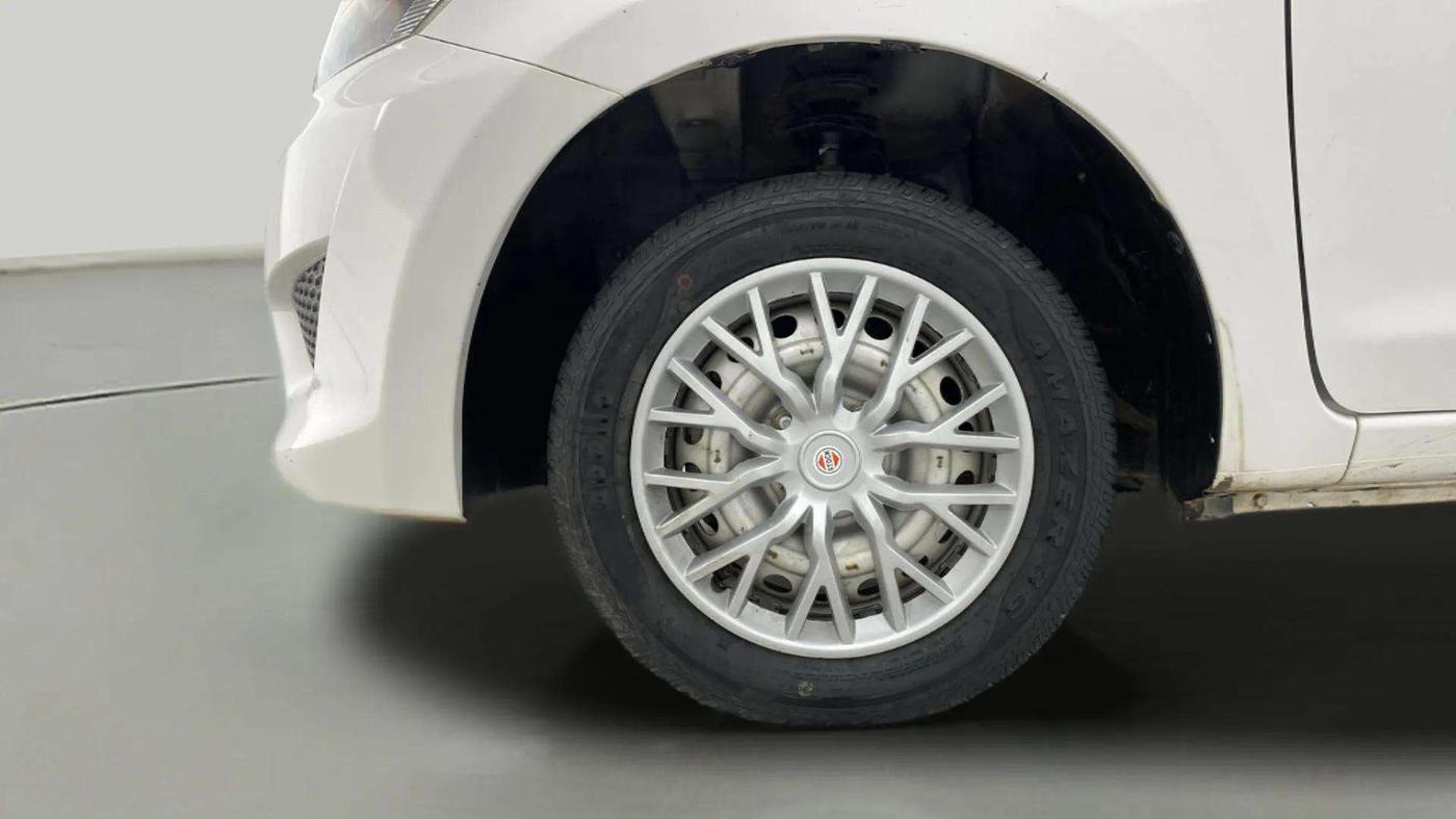 2017 Datsun Go A, Petrol, Manual, 23,830 km, Left Front Wheel