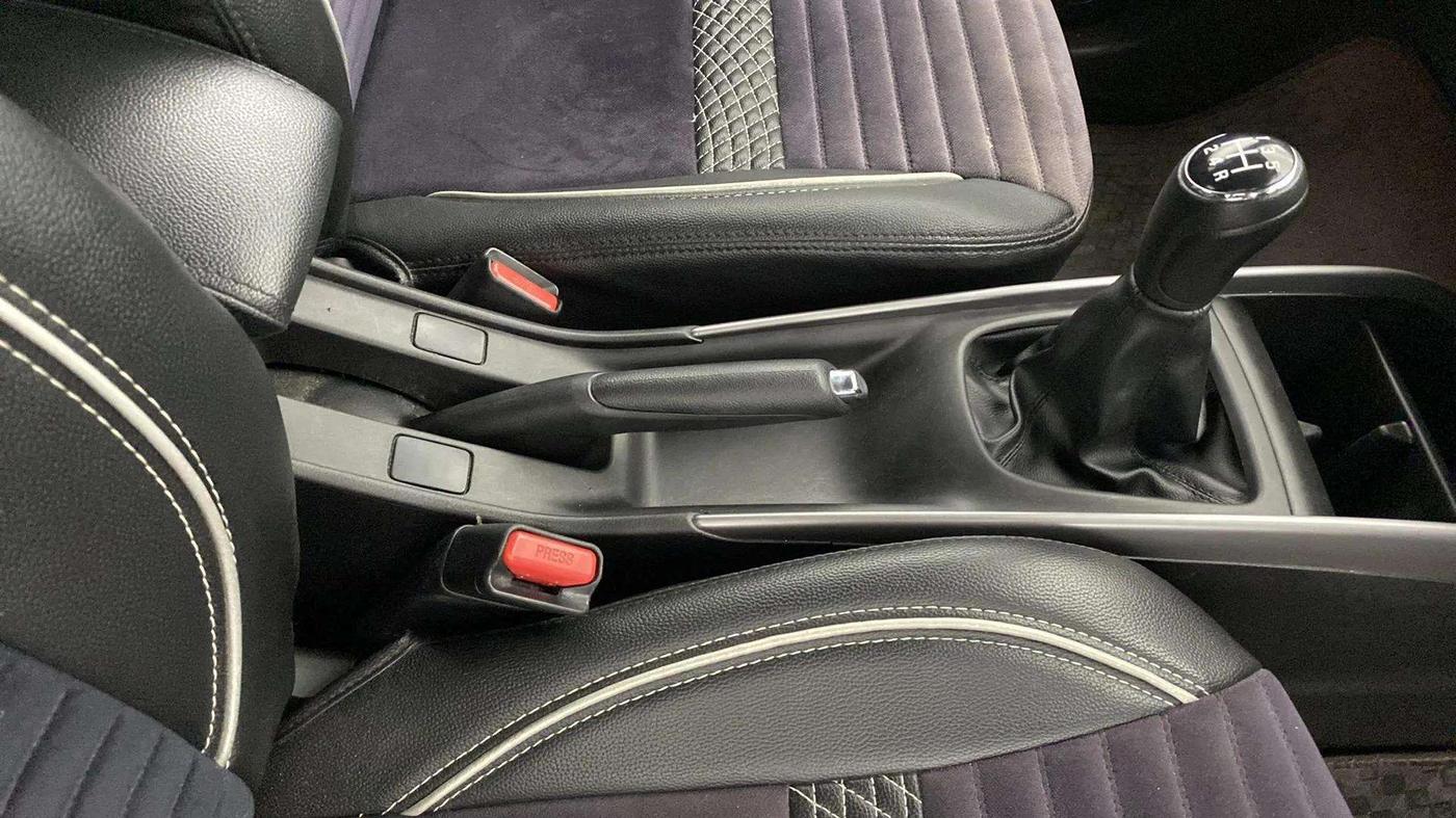 2021 Maruti Baleno ZETA PETROL 1.2, Petrol, Manual, 63,603 km, Gear Lever