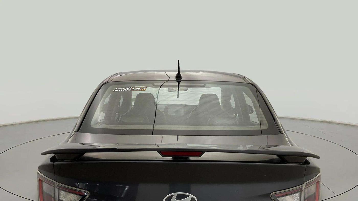 2023 Hyundai AURA S 1.2, Petrol, Manual, 38,326 km, Rear Windshield