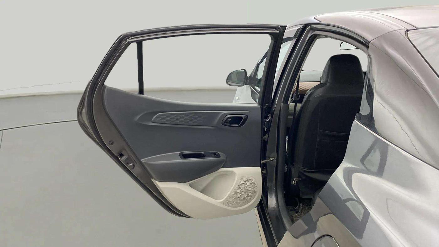 2023 Hyundai AURA S 1.2, Petrol, Manual, 38,326 km, LHS Rear Door
