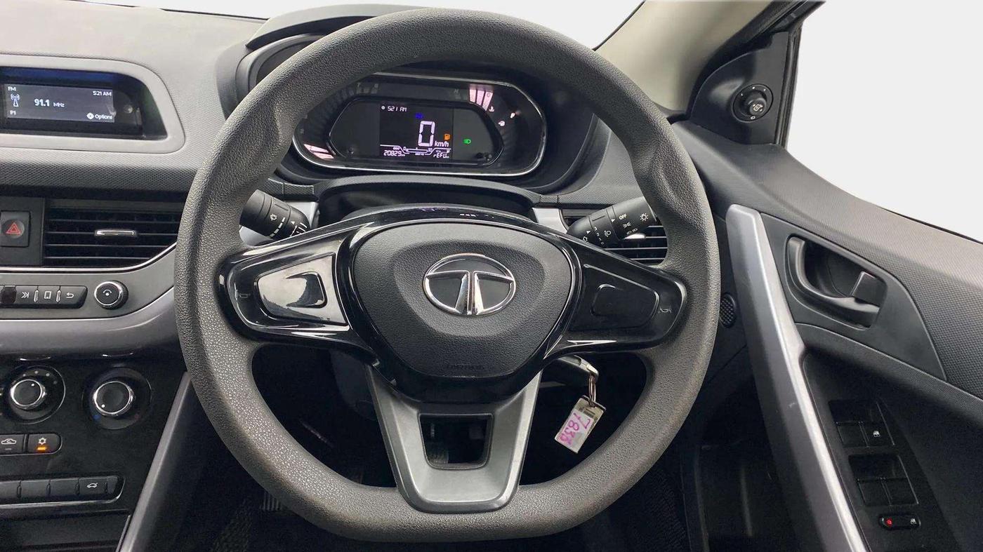 2021 Tata NEXON XM PETROL, Petrol, Manual, 20,968 km, Steering Wheel Close Up