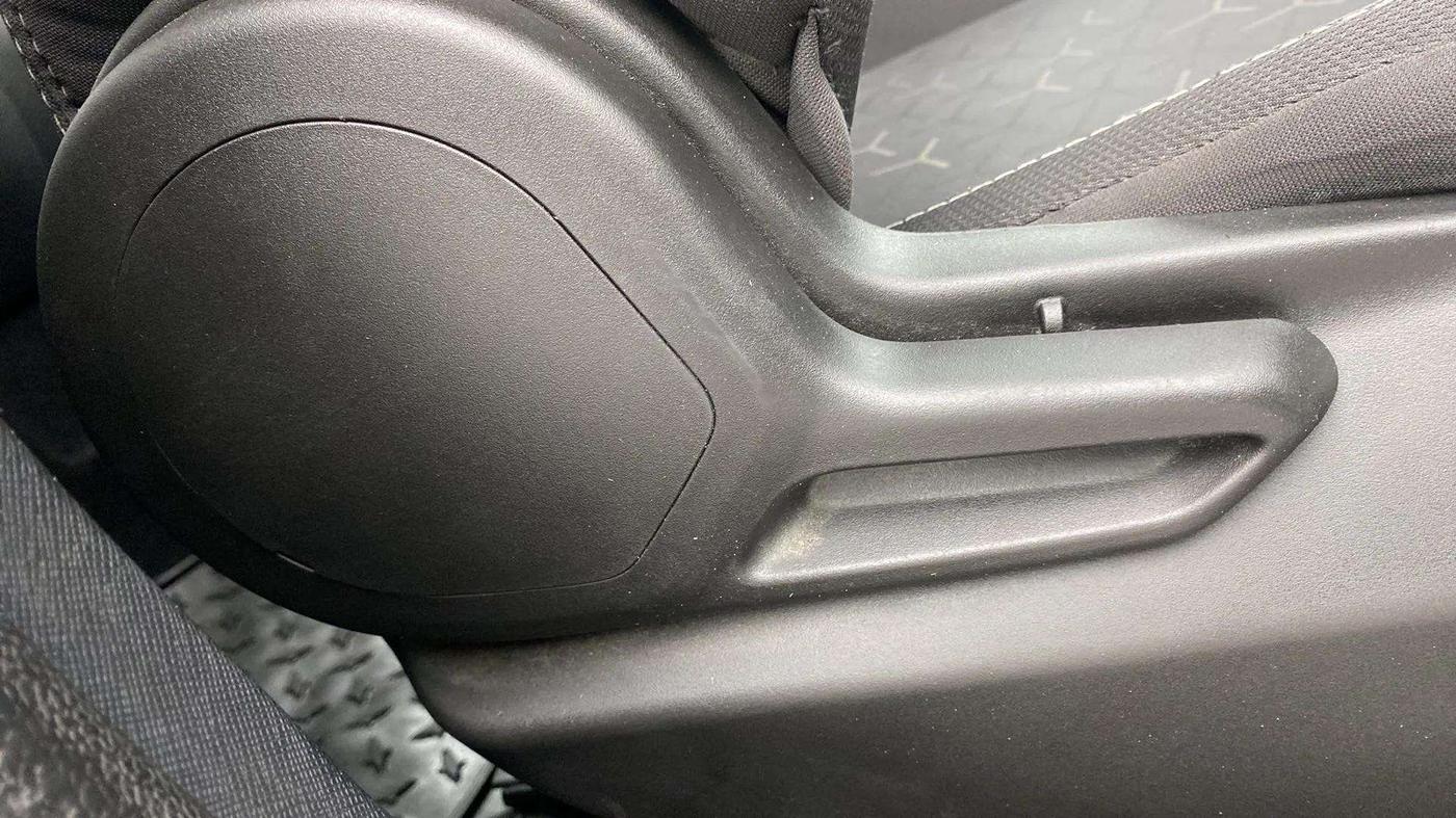 2021 Tata NEXON XM PETROL, Petrol, Manual, 20,968 km, Driver Side Adjustment Panel