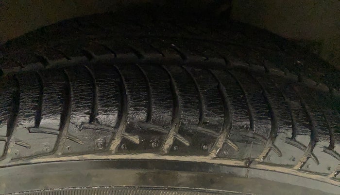 2019 Maruti New Wagon-R VXI 1.2, Petrol, Manual, 11,829 km, Right Front Tyre Tread