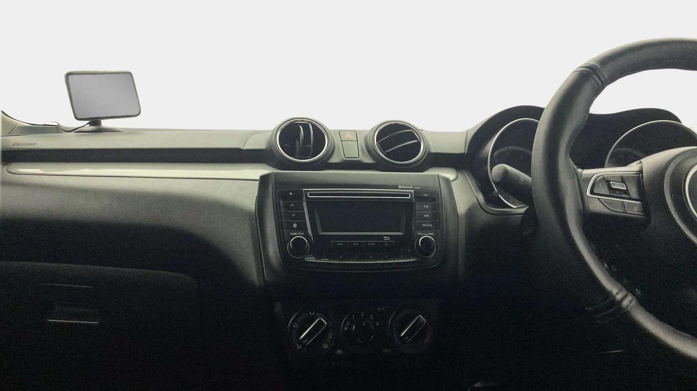 2018 Maruti Swift VXI, Petrol, Manual, 35,164 km, Air Conditioner