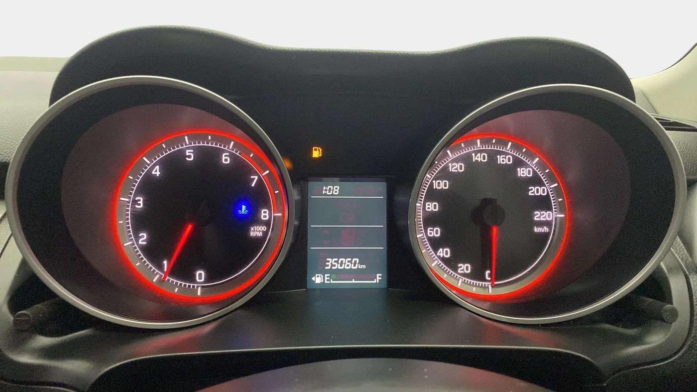 2018 Maruti Swift VXI, Petrol, Manual, 35,164 km, Odometer Image