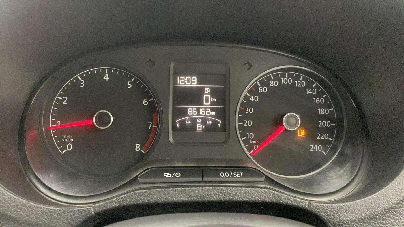 2017 Volkswagen Ameo HIGHLINE1.2L, Petrol, Manual, 86,317 km, Odometer Image