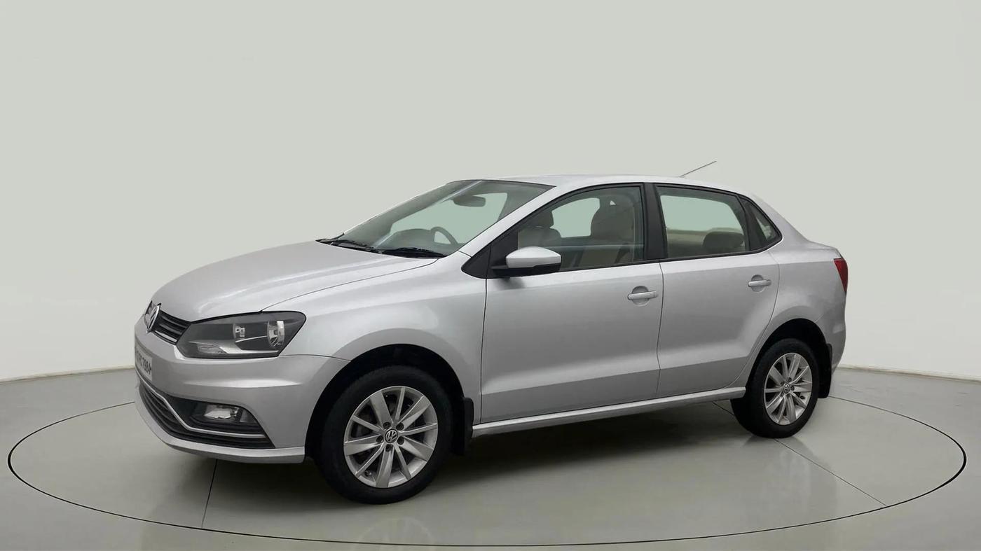 2017 Volkswagen Ameo HIGHLINE1.2L, Petrol, Manual, 86,317 km, Left Front Diagonal