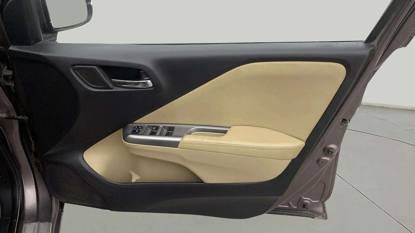 2015 Honda City 1.5L I-VTEC VX, Petrol, Manual, 53,599 km, Driver Side Door Panels Control