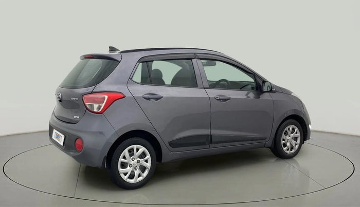 2017 Hyundai Grand i10 SPORTZ (O) 1.2 KAPPA VTVT, Petrol, Manual, 36,855 km, Right Back Diagonal