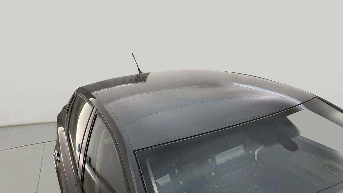 2016 Volkswagen Ameo HIGHLINE1.2L, Petrol, Manual, 27,327 km, Roof
