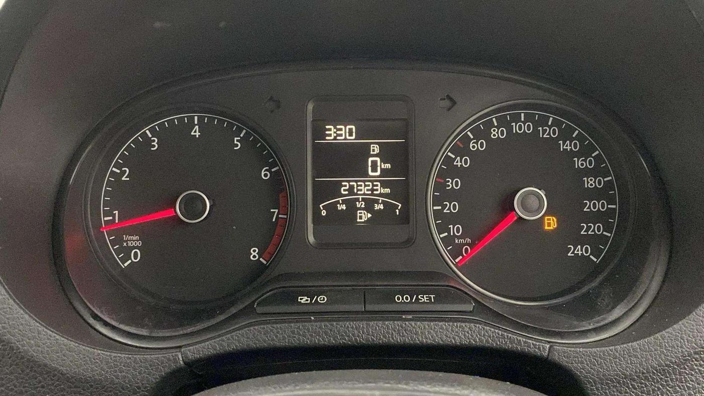 2016 Volkswagen Ameo HIGHLINE1.2L, Petrol, Manual, 27,327 km, Odometer Image