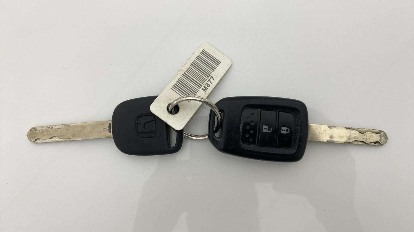 2019 Honda WR-V 1.2L I-VTEC VX MT, Petrol, Manual, 62,106 km, Key Close Up
