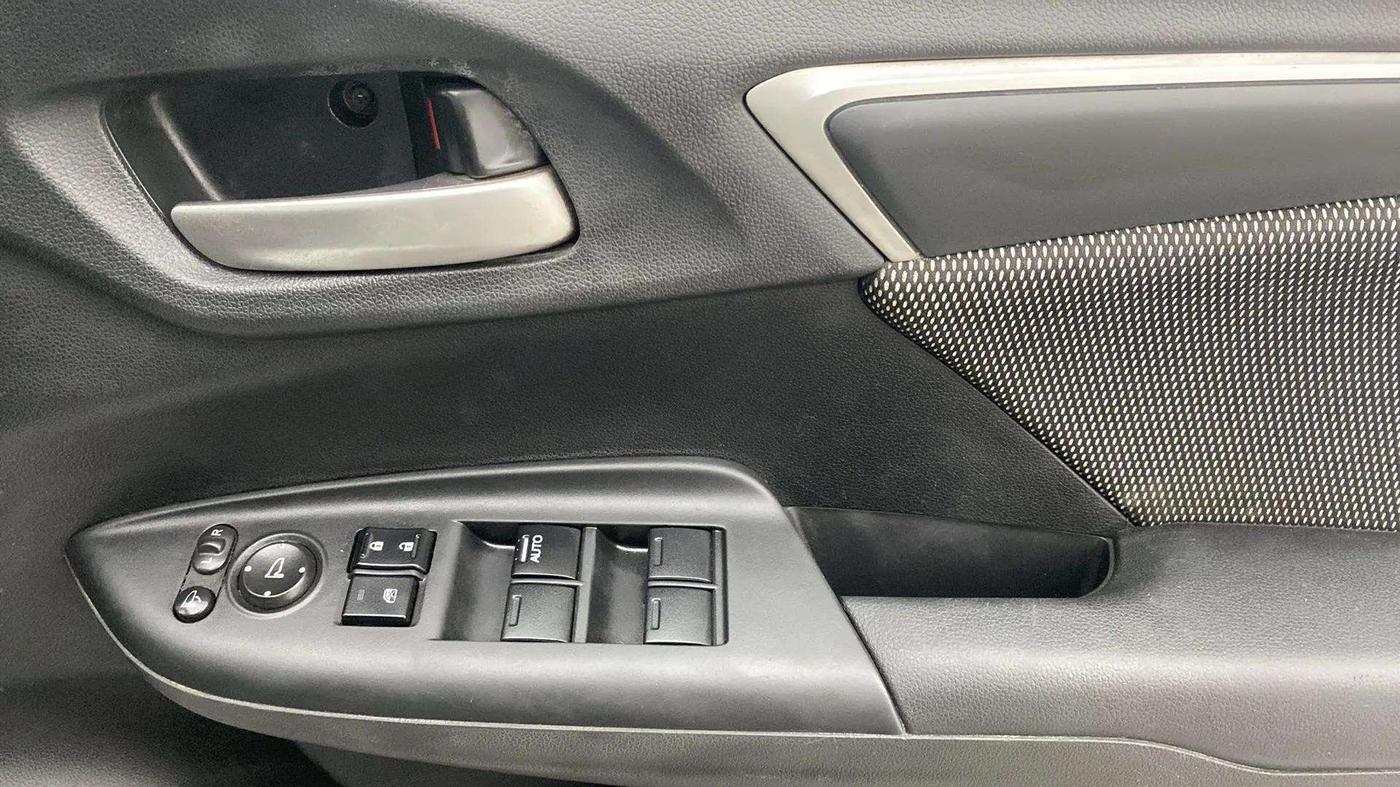 2019 Honda WR-V 1.2L I-VTEC VX MT, Petrol, Manual, 62,106 km, Driver Side Door Panels Control