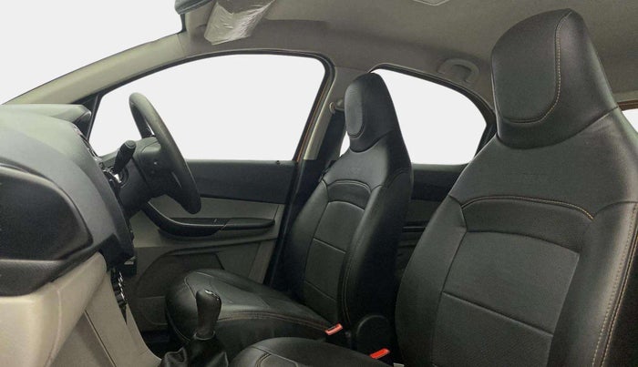 2018 Tata Tiago XE PETROL, Petrol, Manual, 26,222 km, Right Side Front Door Cabin