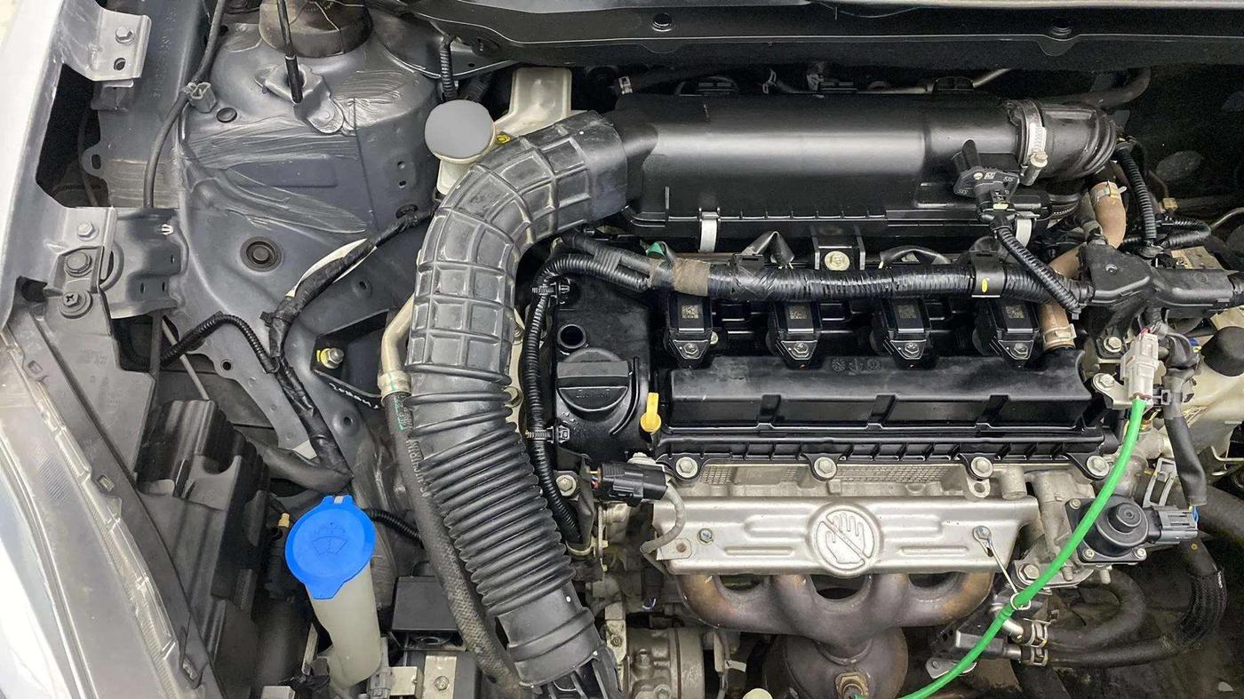 2021 Maruti Dzire ZXI Plus AMT, Petrol, Automatic, 37,029 km, Engine View - Right