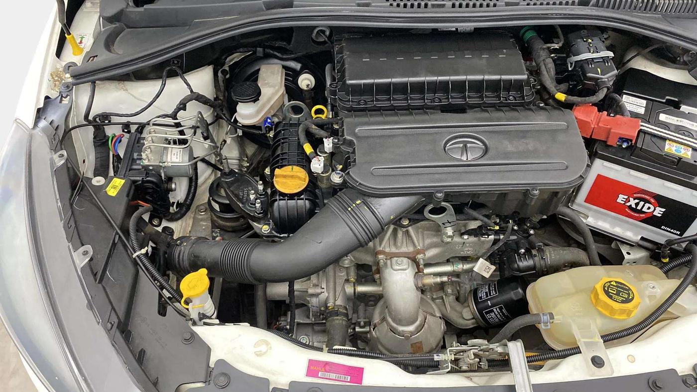2023 Tata TIGOR XZ CNG, CNG, Manual, 34,384 km, Engine View - Right