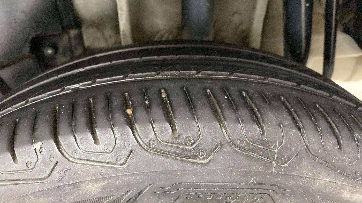 2023 Tata TIGOR XZ CNG, CNG, Manual, 34,384 km, Left Rear Tyre Tread