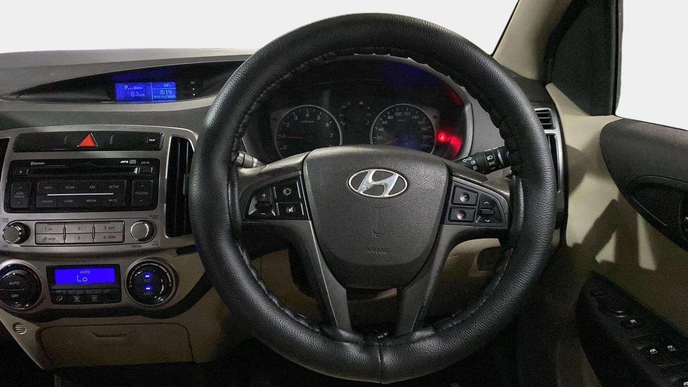 2014 Hyundai Elite i20 SPORTZ 1.2, Petrol, Manual, 49,965 km, Steering Wheel Close Up