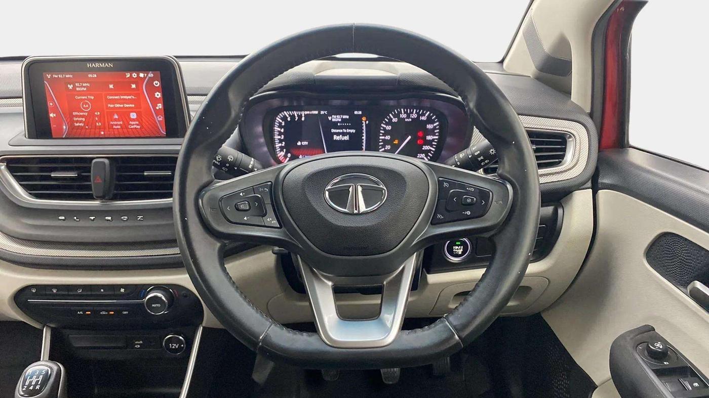 2021 Tata ALTROZ XZ (O) PETROL, Petrol, Manual, 55,123 km, Steering Wheel Close Up