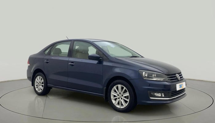 2015 Volkswagen Vento HIGHLINE 1.6 MPI, Petrol, Manual, 45,766 km, Right Front Diagonal