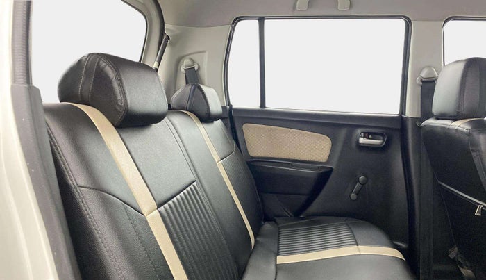 2018 Maruti Wagon R 1.0 LXI, Petrol, Manual, 28,683 km, Right Side Rear Door Cabin