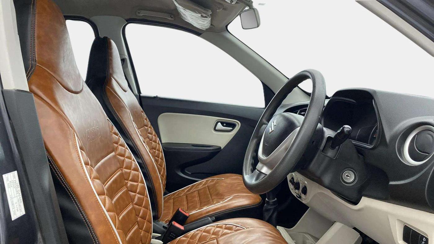 2023 Maruti Alto LXI O, Petrol, Manual, 22,413 km, Right Side Front Door Cabin