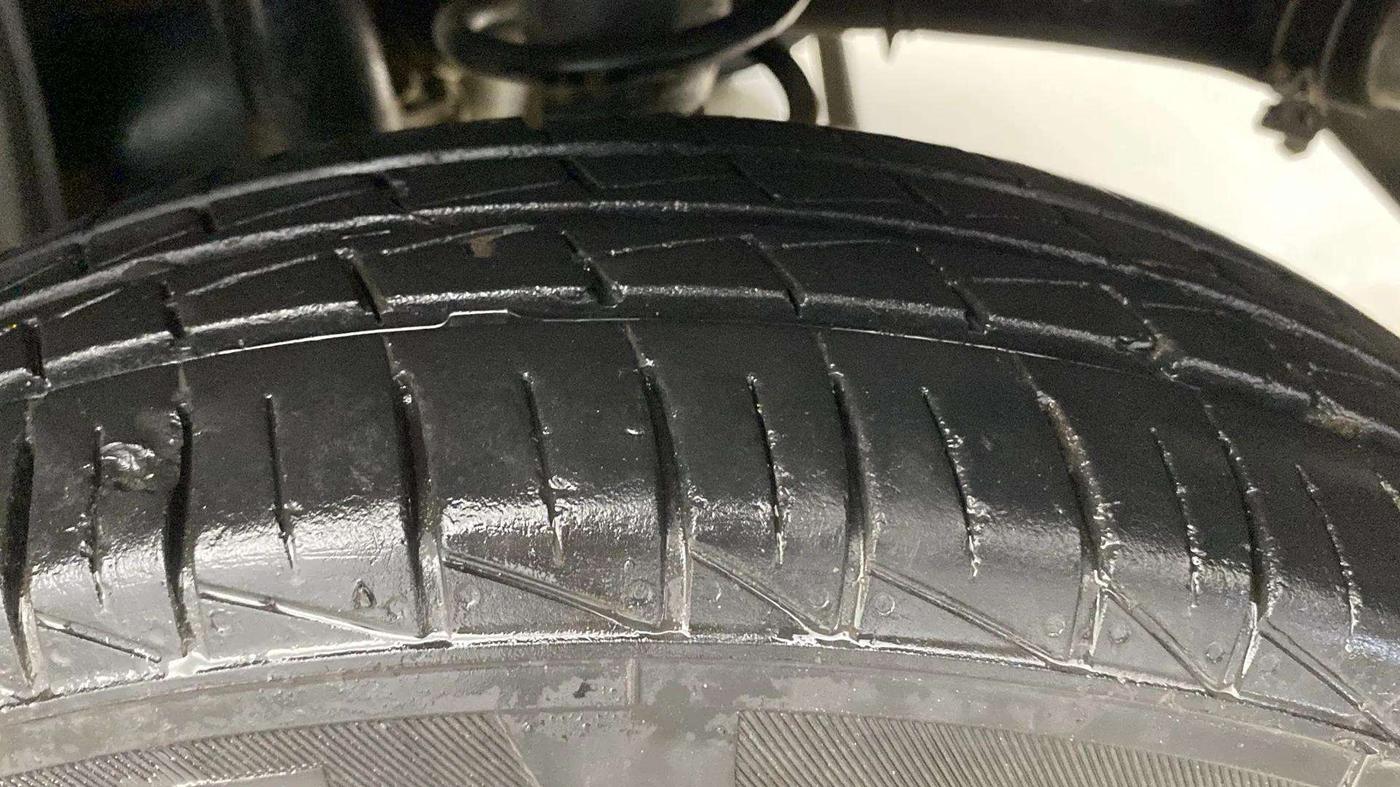 2023 Maruti Alto LXI O, Petrol, Manual, 22,413 km, Left Rear Tyre Tread