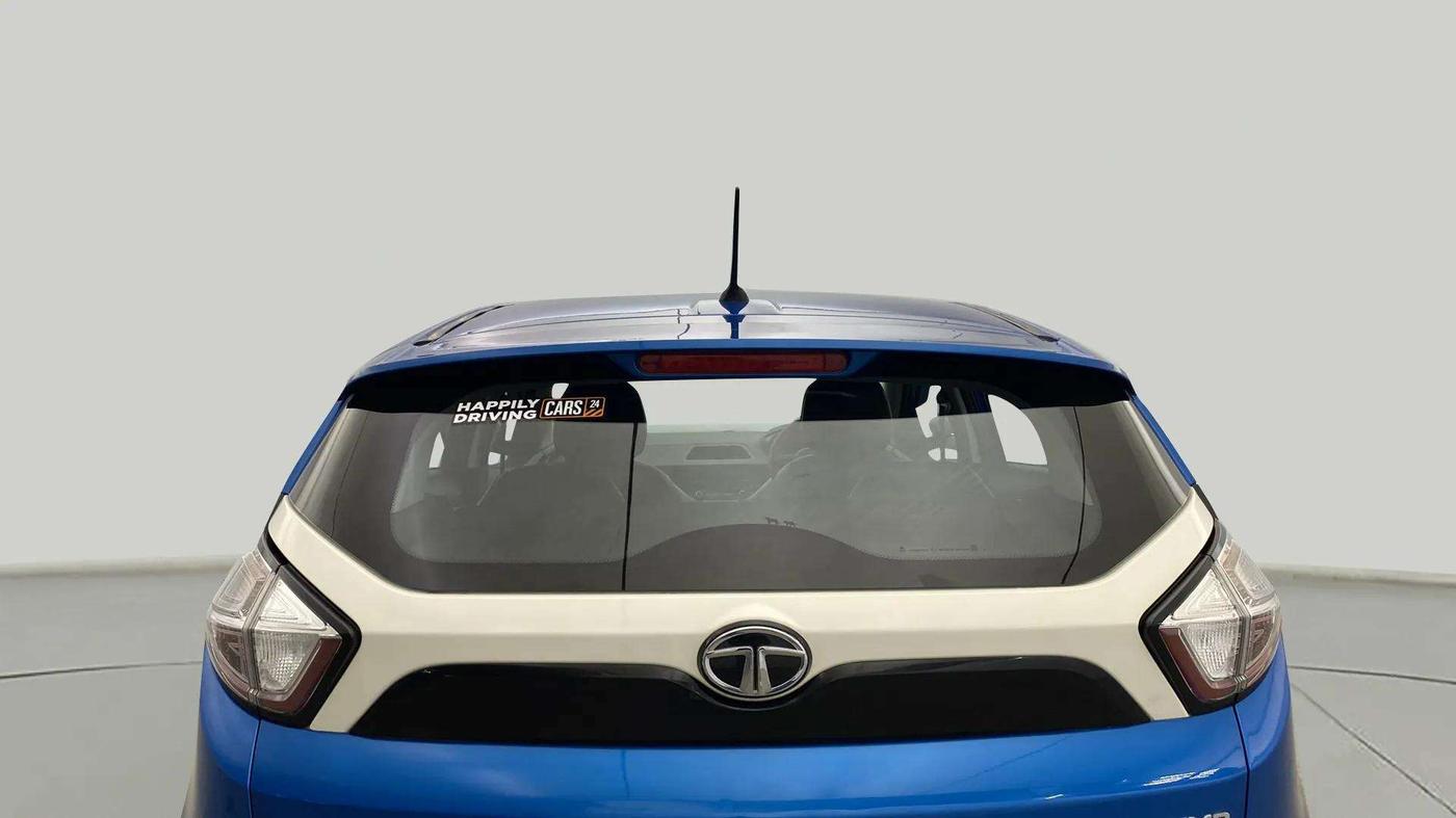 2019 Tata NEXON XMA PETROL, Petrol, Automatic, 17,317 km, Rear Windshield