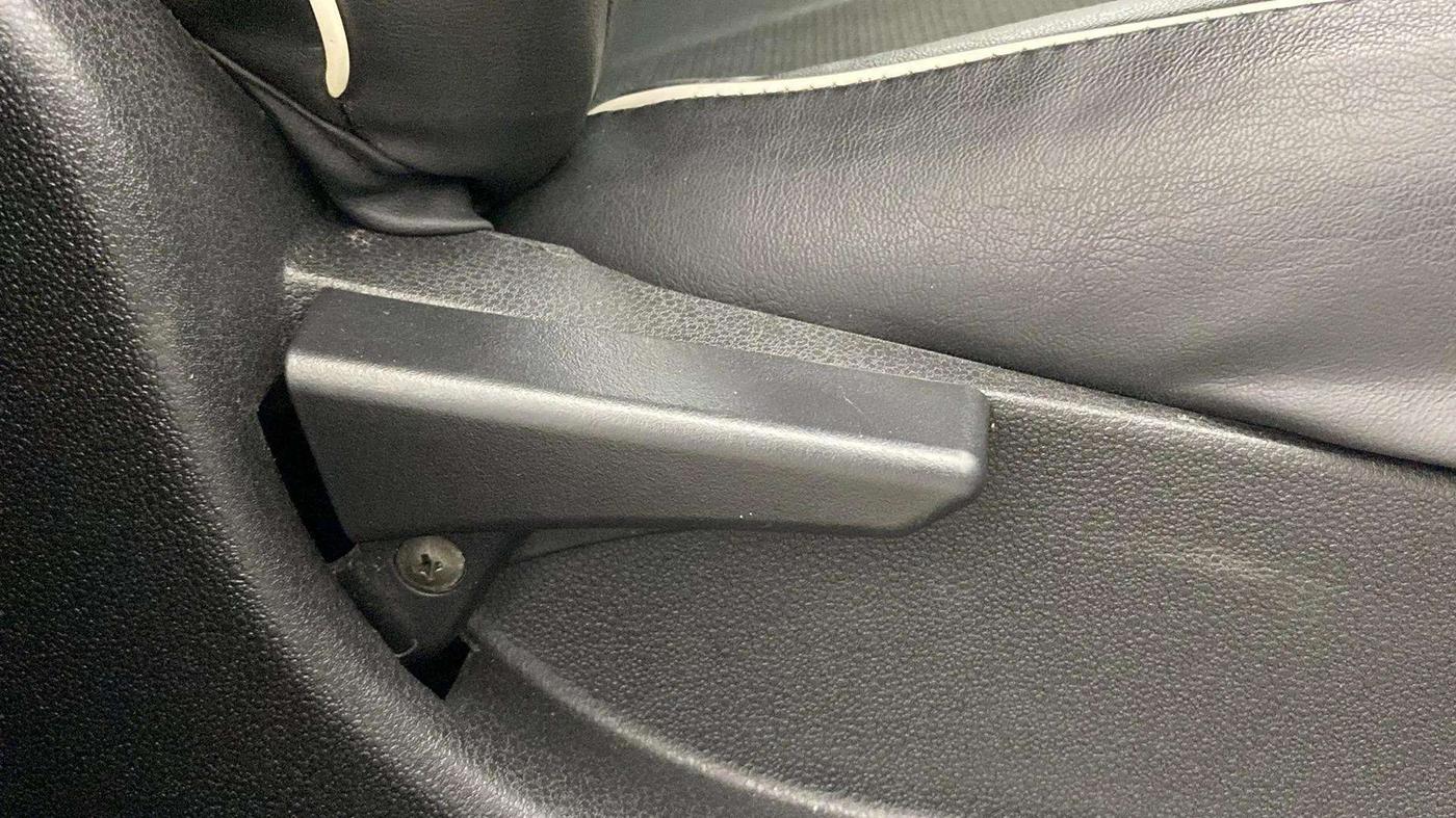 2019 Tata NEXON XMA PETROL, Petrol, Automatic, 17,317 km, Driver Side Adjustment Panel