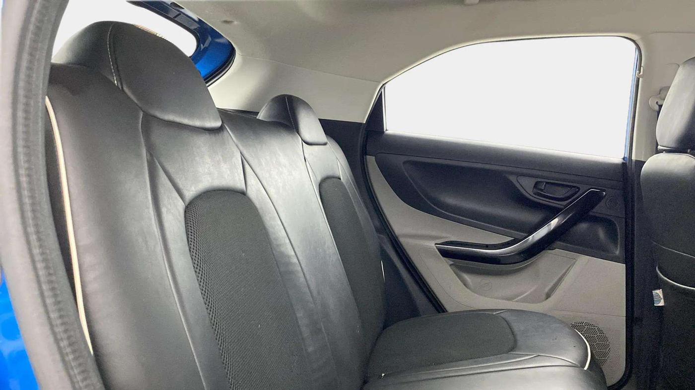 2019 Tata NEXON XMA PETROL, Petrol, Automatic, 17,317 km, Right Side Rear Door Cabin
