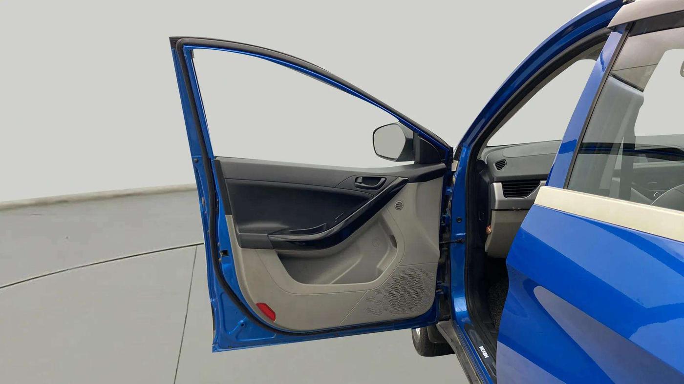 2019 Tata NEXON XMA PETROL, Petrol, Automatic, 17,317 km, LHS Front Door