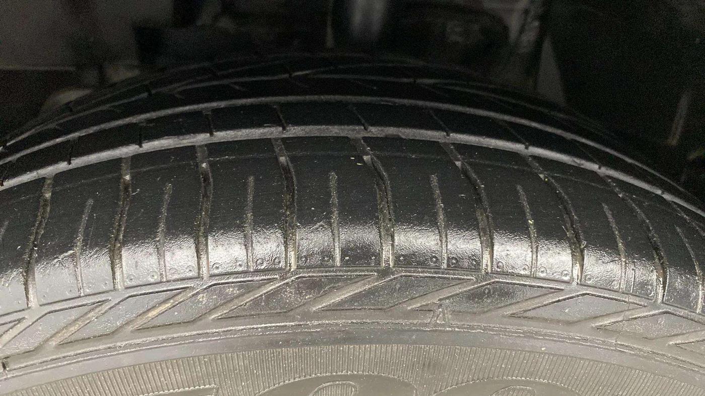 2019 Tata NEXON XMA PETROL, Petrol, Automatic, 17,317 km, Left Front Tyre Tread