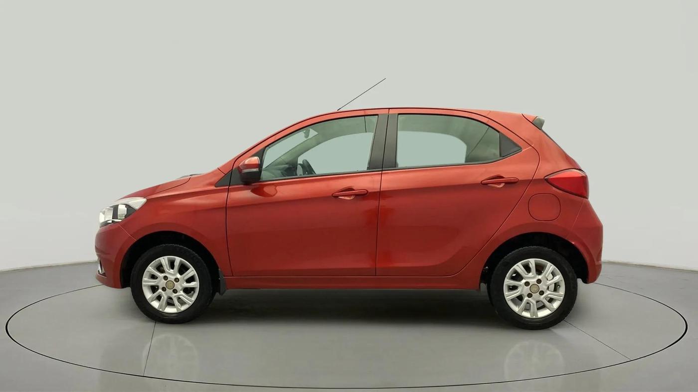 2018 Tata Tiago XZ PETROL, Petrol, Manual, 97,639 km, Left Side