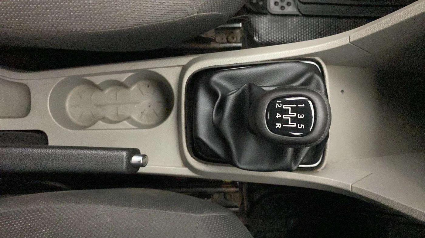 2018 Tata Tiago XZ PETROL, Petrol, Manual, 97,639 km, Gear Lever