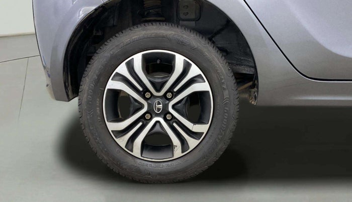 2023 Tata Tiago XZ PLUS CNG, CNG, Manual, 10,316 km, Right Rear Wheel