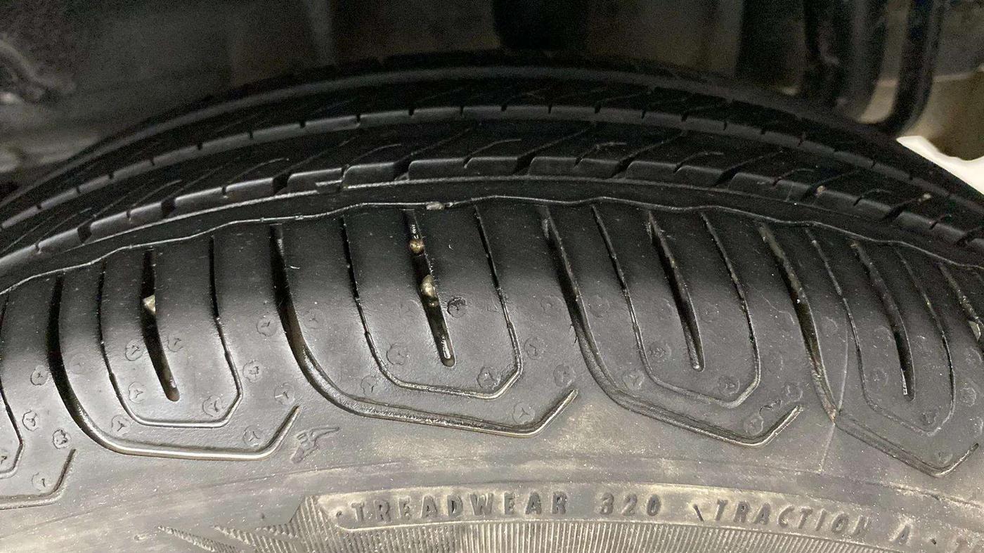 2023 Tata Tiago XZ PLUS CNG, CNG, Manual, 10,353 km, Left Rear Tyre Tread